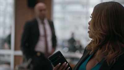 And then she started sending
him all these texts in German. - The Rookie: Feds