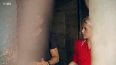 And then the ladies were so
impressed, you thought, - Last Woman on Earth with Sara Pascoe