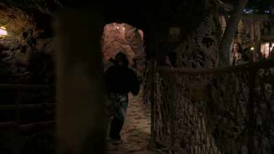 And then, there's things
that don't quite make sense, - ¡Casa Bonita Mi Amor!