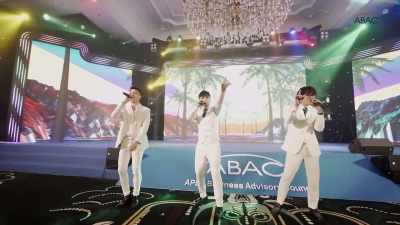 And then they transitioned and start
playing these pop tunes from Taiwan. - The Bridge
