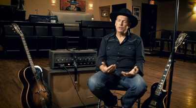 And then when we would rehearse,
because you were so young, - Jimmie & Stevie Ray Vaughan: Brothers in Blues