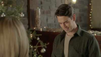 And then we would come here and
set up the tree for the event. - Meeting Mr. Christmas