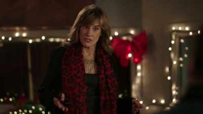 And there are a lotta buttson the line, - Rock N' Roll Christmas