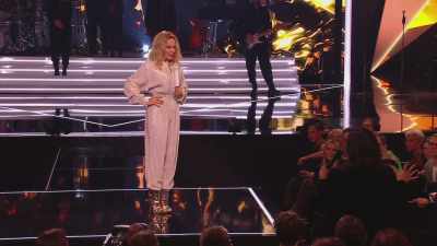 And there has been one or two
iconic dances over the years - An Audience With Kylie