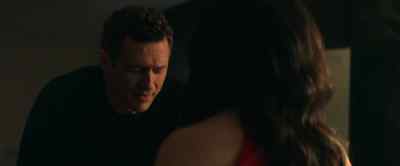 And there she is. - Hypnotic