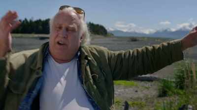 And there was one UFO
landed down in the valley below, - The Alaska Triangle