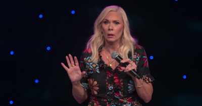 And there's a man
that teaches you how to snorkel - Leanne Morgan: I'm Every Woman