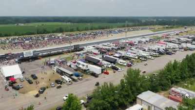 And there's another challenge. - Street Outlaws No Prep Kings Team Attack