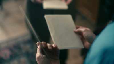 -AND THERE'S NO MESSAGE WITH THEM?
-ISN'T THIS MESSAGE ENOUGH? - Miss Scarlet and the Duke