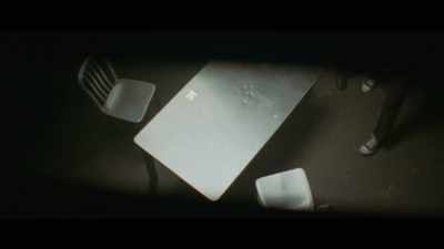 And they
come back to the room, - The Jewel Thief