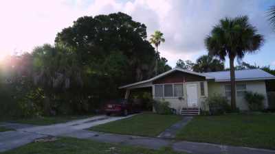 And they were looking
at different properties. - Buried In The Backyard