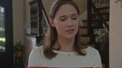 - And so they still have
no idea who killed Aunt Jenny. - Picture Perfect Lies