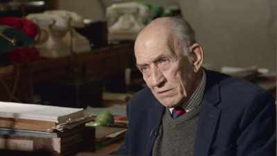 And so they tackle too
with a will - World War II: Race to Victory
