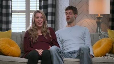 - And they're shocked, like what?
- Whoa. - Shiny Happy People: Duggar Family Secrets