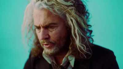 And we think at first that
they're just going to go out the - The Flaming Lips Space Bubble Film