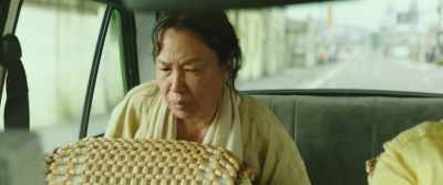And those soldiers,
they've gone berserk, - A Taxi Driver