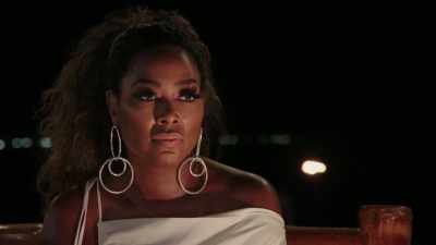 And even though my father
was in my home physically, - The Real Housewives Ultimate Girls Trip