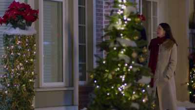 And even though
there's wind, - A Sweet Christmas Romance