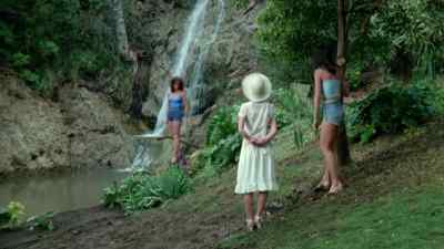And you thought it was a
cheap tourist trap! - Tourist Trap