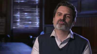 And through that,
he builds up his expertise, - Tom Cruise: The Last Movie Star