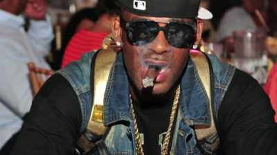 And Tim Savage, - Surviving R. Kelly