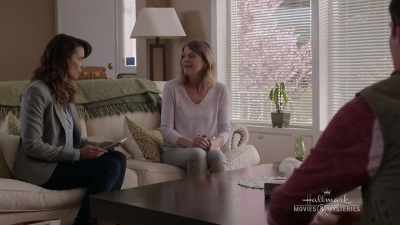 And he told me that as
soon as she graduated, - The Julius House: An Aurora Teagarden Mystery
