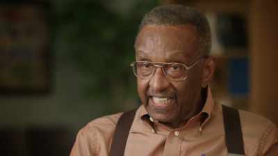 And Tom has the gift
of being able to do that, - Thomas Sowell: Common Sense in a Senseless World