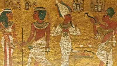 And Tutankhamun's tomb
contained ample supplies - Tutankhamun: Secrets of the Tomb