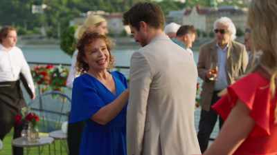 And, uh, who is this
beautiful woman? - Love on the Right Course