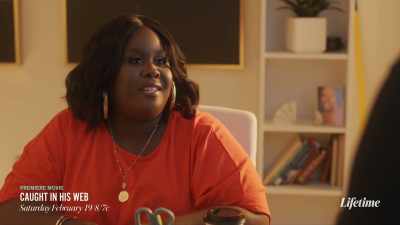 And um, you can just put
the keys on the front table - Single Black Female
