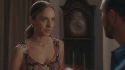 And, um... Here. Ah... - Her Affair to Die For