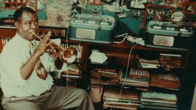 And he used it most of all
for conversations. - Louis Armstrong's Black & Blues