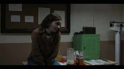 And Vanessa Redgrave
offered us her apartment. - Say Nothing
