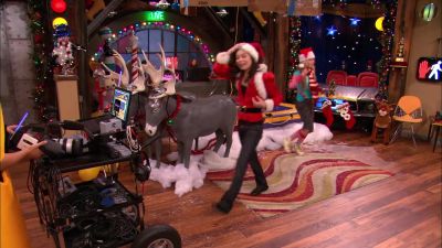 AND WE BE CLEAR - iCarly