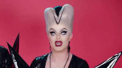 And this week's judge is quite
literally THE horror expert. - The Boulet Brothers' Dragula: Titans