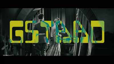 And we went to our room, - My Psychedelic Love Story
