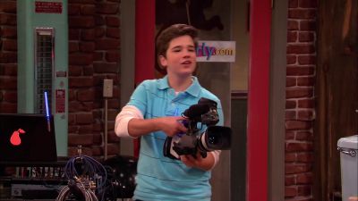 AND WE'RE CLEAR - iCarly