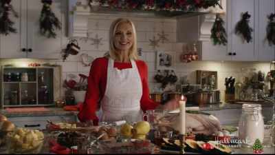 - And we're clear to video.
- Yeah! - Road to Christmas