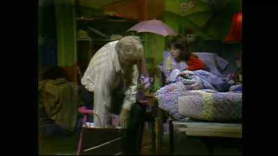 And we're gonna be the first
ones to see her. - Punky Brewster