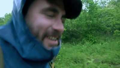 And we're nearly
at the Iranian border. - From Russia to Iran: Crossing Wild Frontier