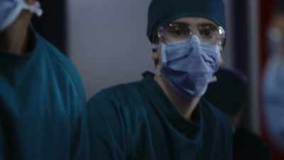 And we're on. - The Good Doctor