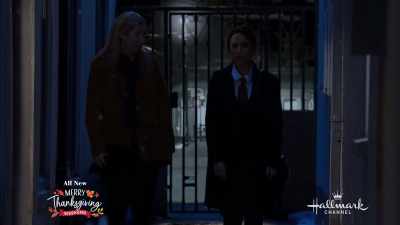 And what, abandon
my sister, - Christmas at Castle Hart