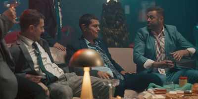 -And what are you doing here?
-We're playing Truth or Dare. - Candidatul perfect