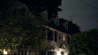 And what happens in this house - Famously Haunted: Amityville