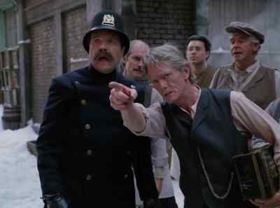 - And what's goin' on here?
- A thief. - Yes Virginia, There Is a Santa Claus