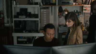 - And what's that?
- Okay. You see this, uh, - Evil