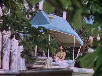 ♪ And when, O heart of mine ♪ - The Thief of Bagdad