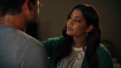 And when we reconnected, I
knew I made the right decision. - Christmas with the Singhs