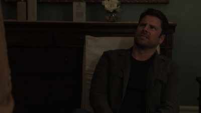 And why are you looking
at me like that? - Psych 2: Lassie Come Home