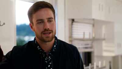 And why did Everett just leave
without giving me my bag? - Mixed Baggage